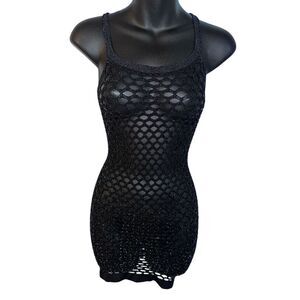 EXCELLENT CONDITION Pink Lipstick Girl Gone Bad Dress black sexy pullover sleeve